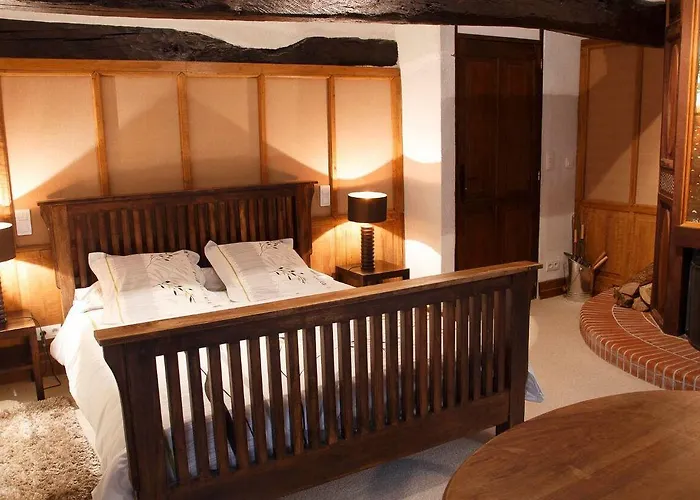 拉尚布尔拉特里奇旅馆 Crastes