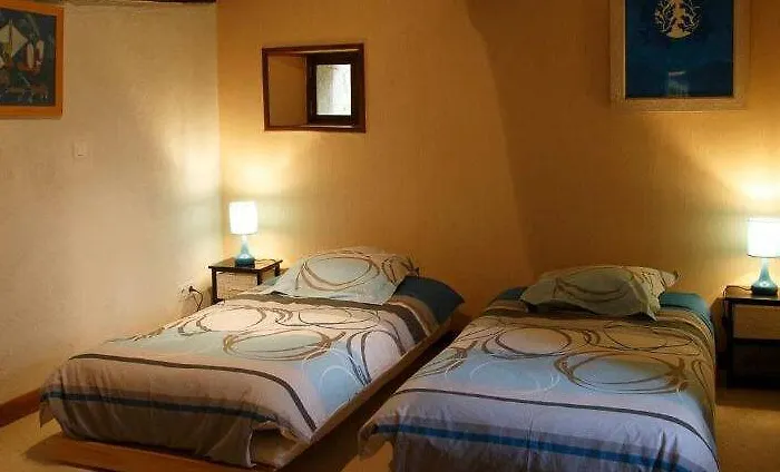 拉尚布尔拉特里奇旅馆 4* Crastes