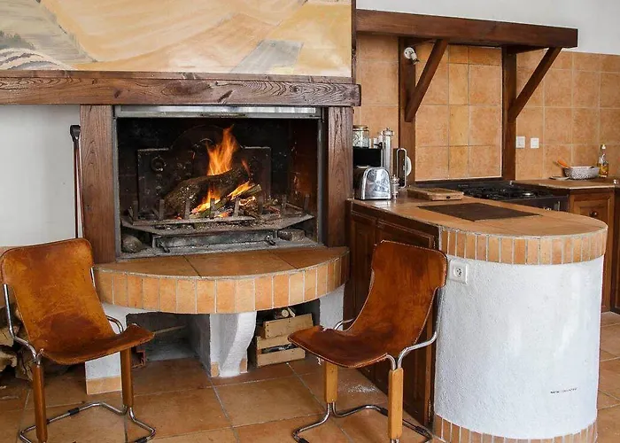 拉尚布尔拉特里奇旅馆 Crastes